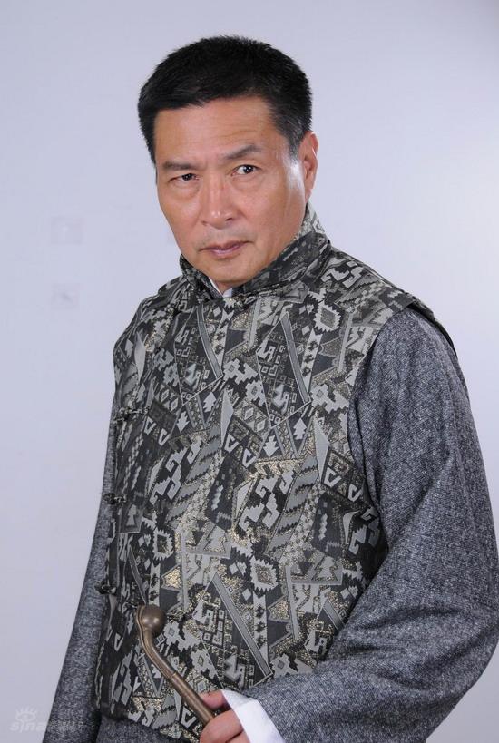 中原镖局费冰